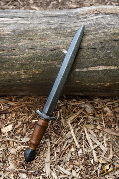 Knightly Dagger