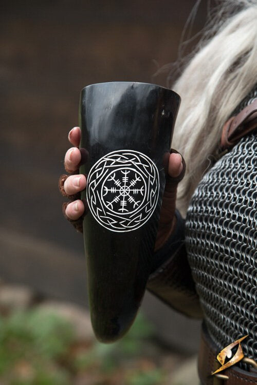 Aegishjalmur drinking vessel With Stand